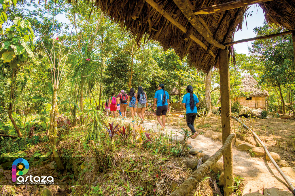 Emprendimiento de Turismo Comunitario Sumak Kawsay