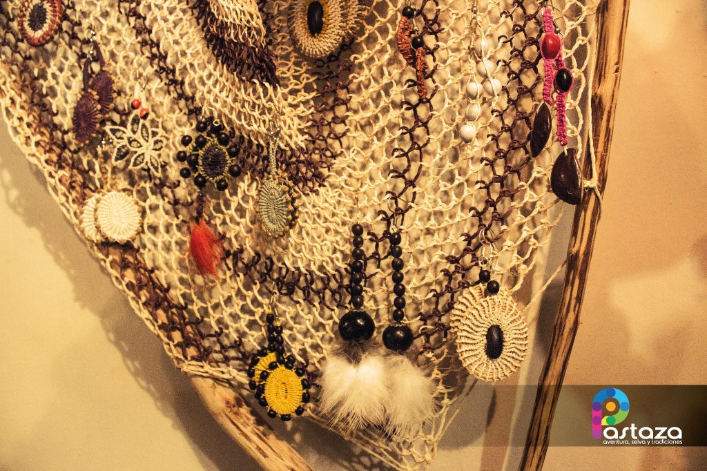 Tienda de Arte Etnico Waorani Wema