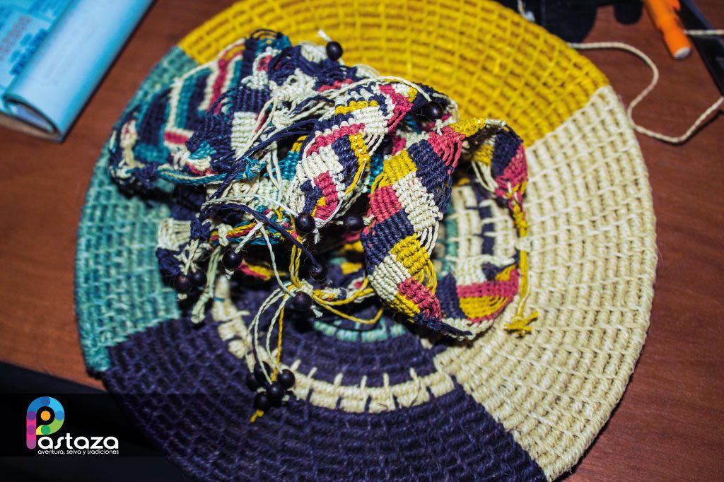 Tienda de Arte Etnico Waorani Wema