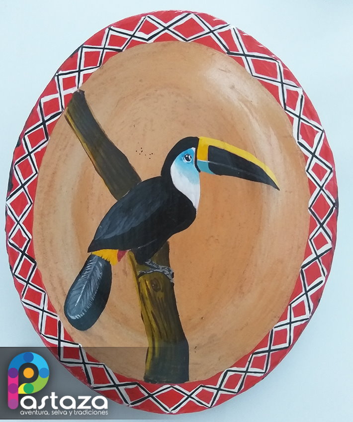 Kindi Runa Artesanías - Tucán Goliblanco